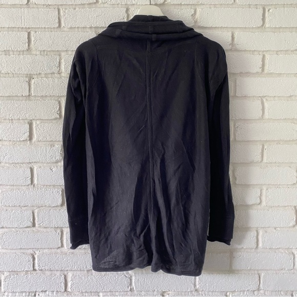 Lululemon Black Faux Wrap Long Sleeve Pullover Sweater Shirt Women’s Size Medium - Picture 5 of 7